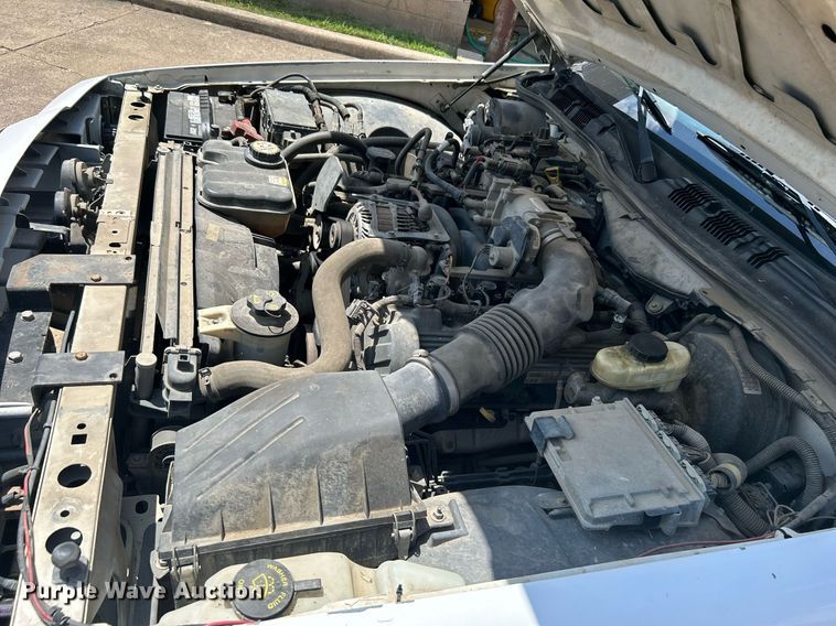 image for item MG9981 2006 Ford Crown Victoria Police Interceptor