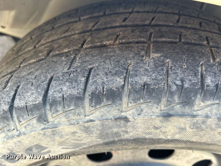 image for item MG9981 2006 Ford Crown Victoria Police Interceptor