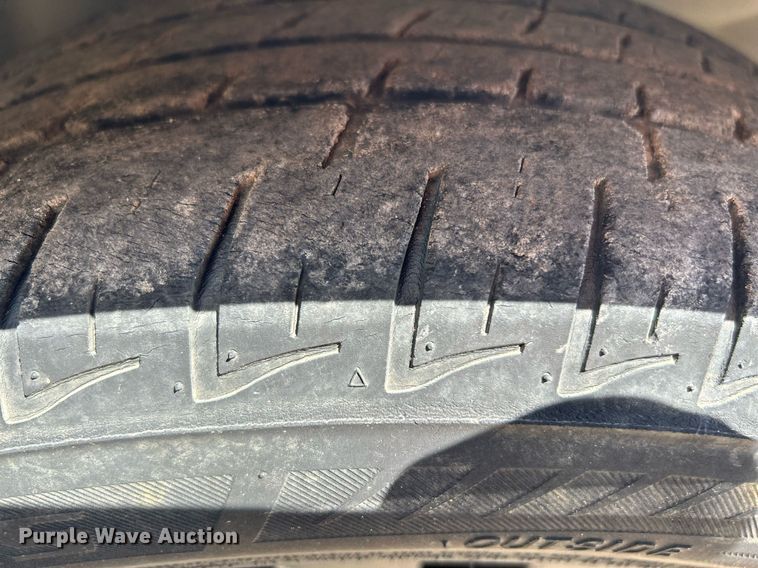 image for item MG9981 2006 Ford Crown Victoria Police Interceptor