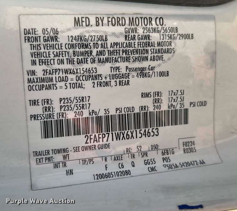 image for item MG9981 2006 Ford Crown Victoria Police Interceptor