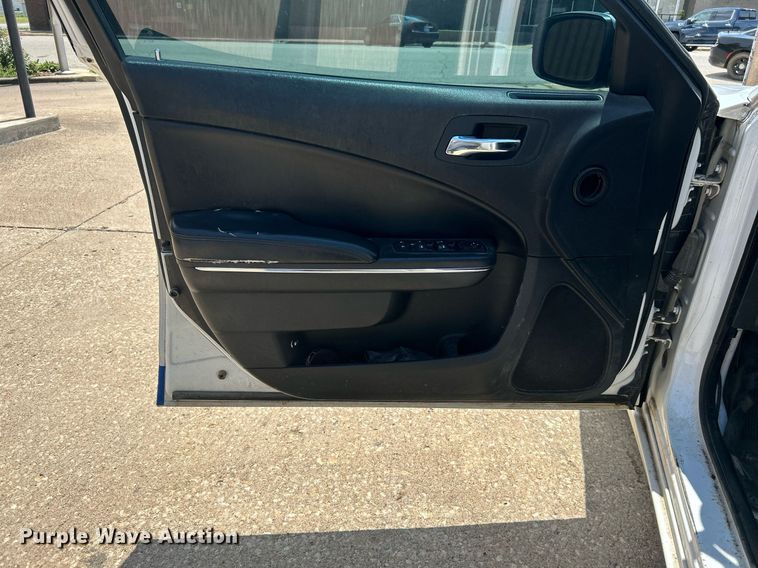 image for item MG9982 2013 Dodge Charger Police