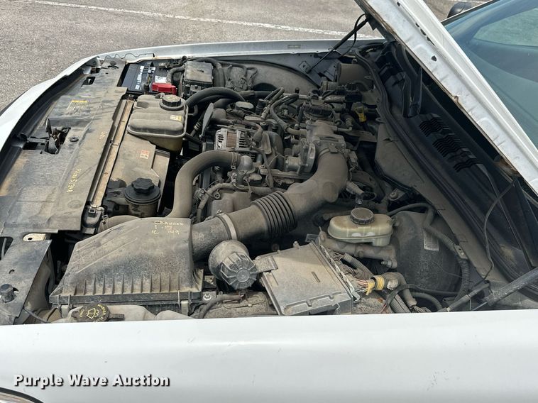 image for item ML9075 2010 Ford Crown Victoria