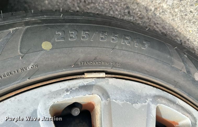 image for item ML9075 2010 Ford Crown Victoria