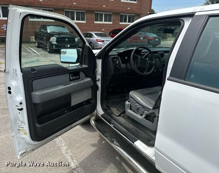 image for item ML9076 2014 Ford F150  SuperCrew pickup truck