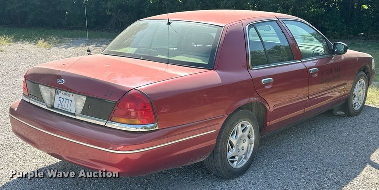 image for item ML9077 1998 Ford Crown Victoria Police Interceptor