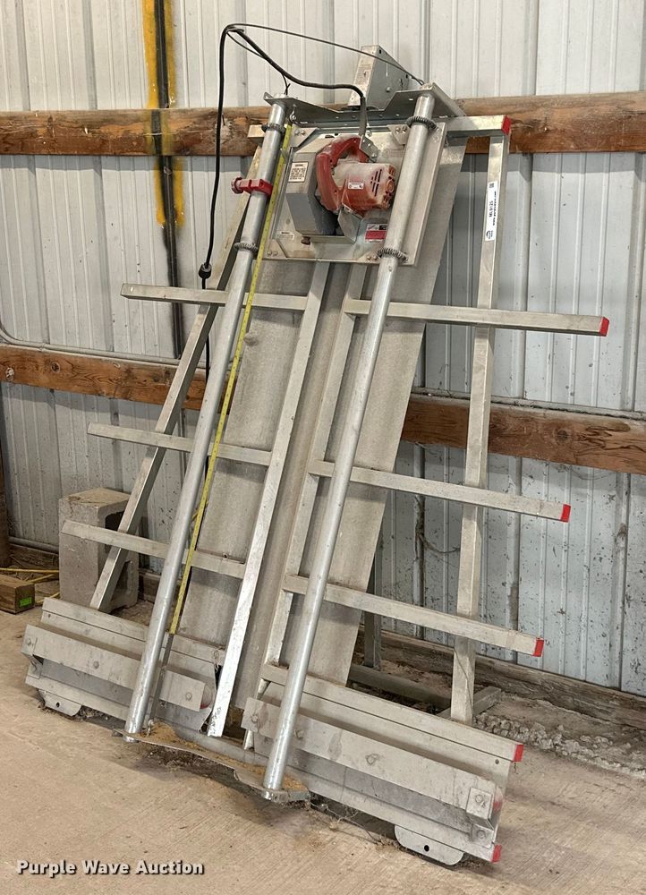 image for item ML9125 Milwaukee  panel saw