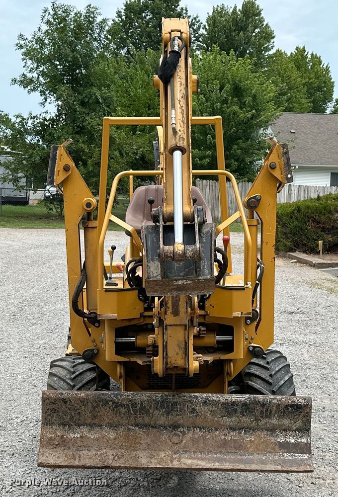 image for item ML9126 2000 Vermeer V3550A  trencher