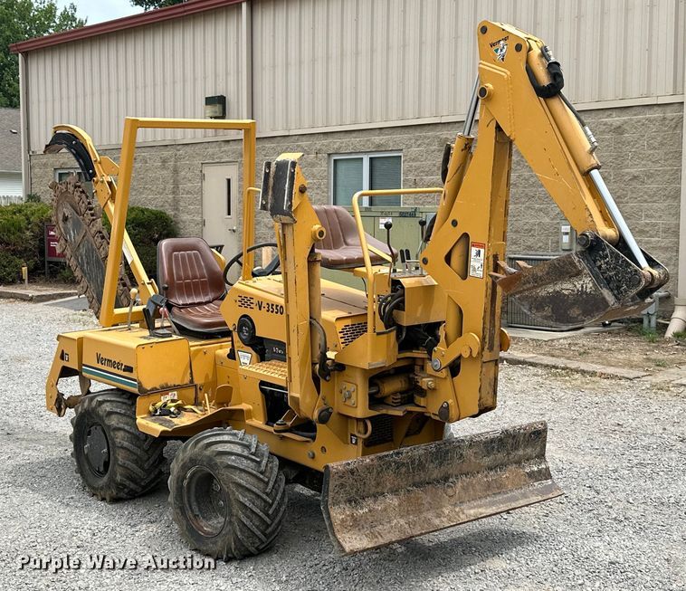 image for item ML9126 2000 Vermeer V3550A  trencher