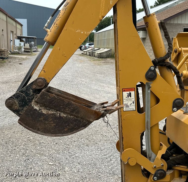 image for item ML9126 2000 Vermeer V3550A  trencher