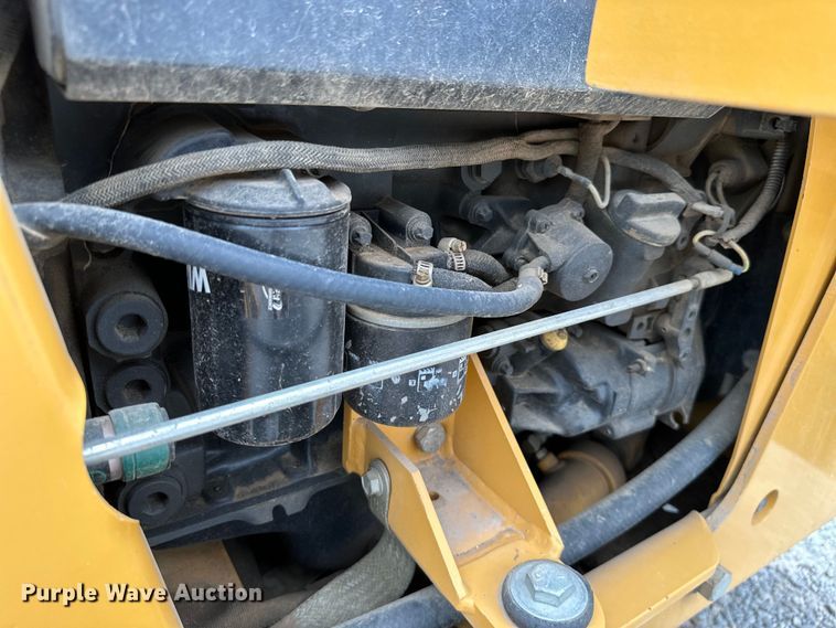 image for item ML9126 2000 Vermeer V3550A  trencher