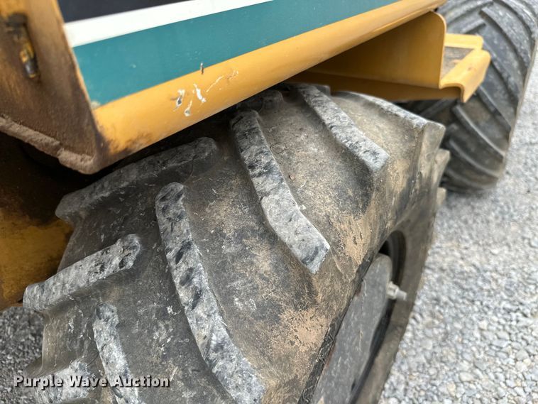 image for item ML9126 2000 Vermeer V3550A  trencher