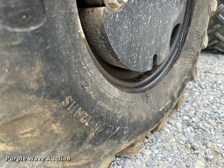 image for item ML9126 2000 Vermeer V3550A  trencher