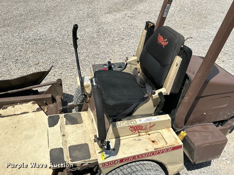 image for item ML9127 Grasshopper 930D  ZTR lawn mower