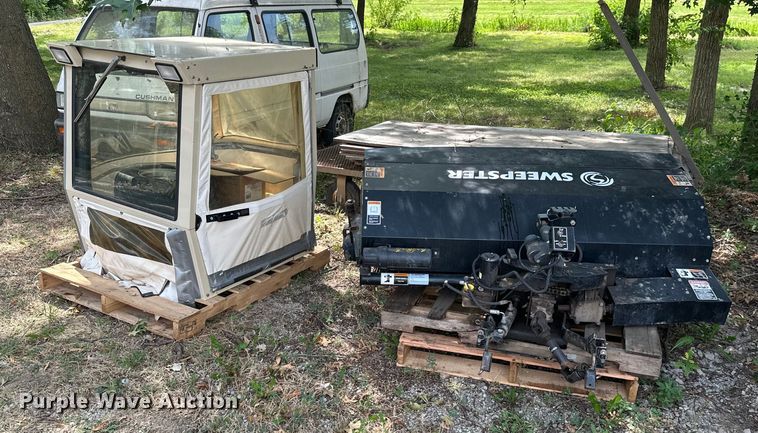 image for item ML9127 Grasshopper 930D  ZTR lawn mower