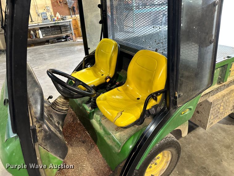 image for item ML9129 2005 John Deere Pro Gator 2020  utility vehicle