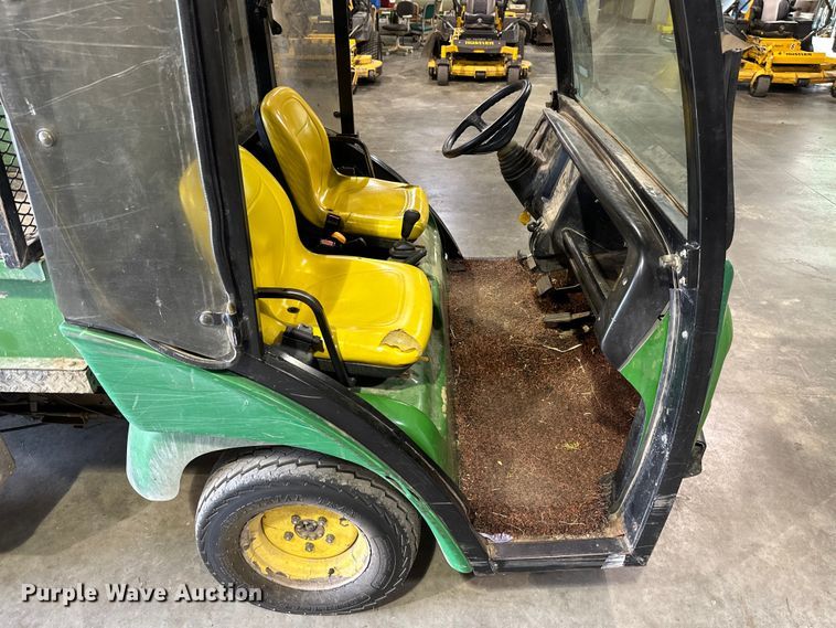 image for item ML9129 2005 John Deere Pro Gator 2020  utility vehicle