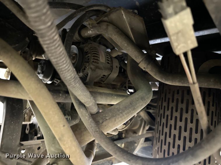 image for item ML9129 2005 John Deere Pro Gator 2020  utility vehicle