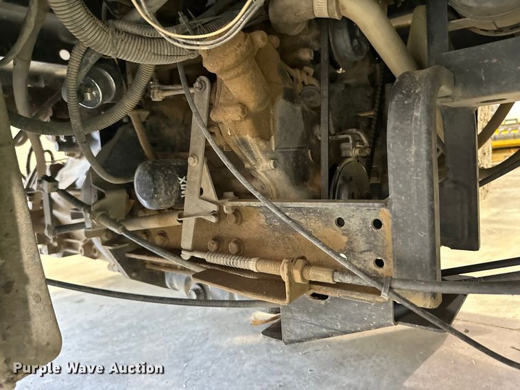 image for item ML9129 2005 John Deere Pro Gator 2020  utility vehicle