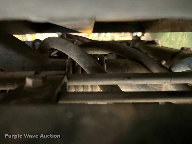 image for item ML9129 2005 John Deere Pro Gator 2020  utility vehicle