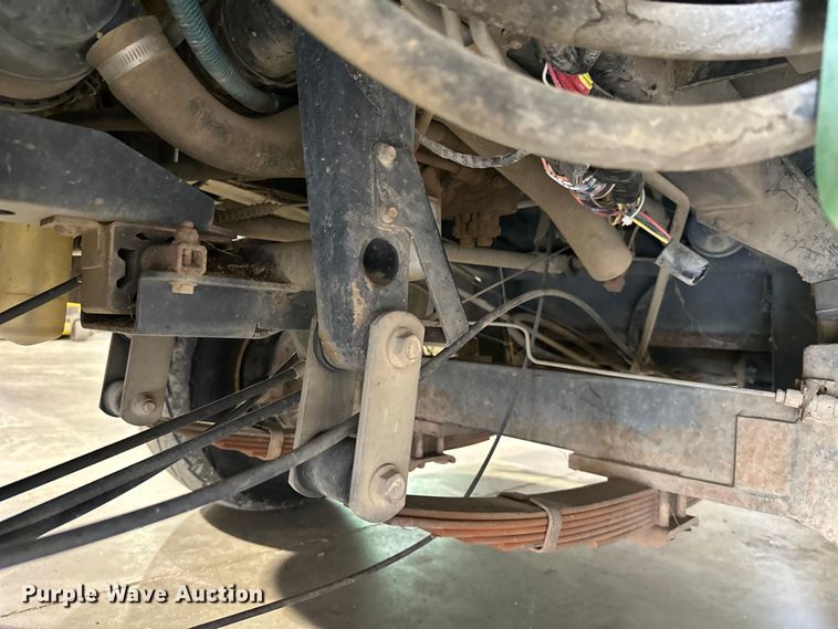 image for item ML9129 2005 John Deere Pro Gator 2020  utility vehicle