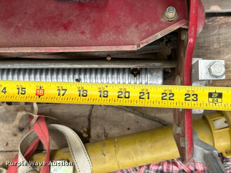 image for item ML9131 (2) pieces of lawn equipment