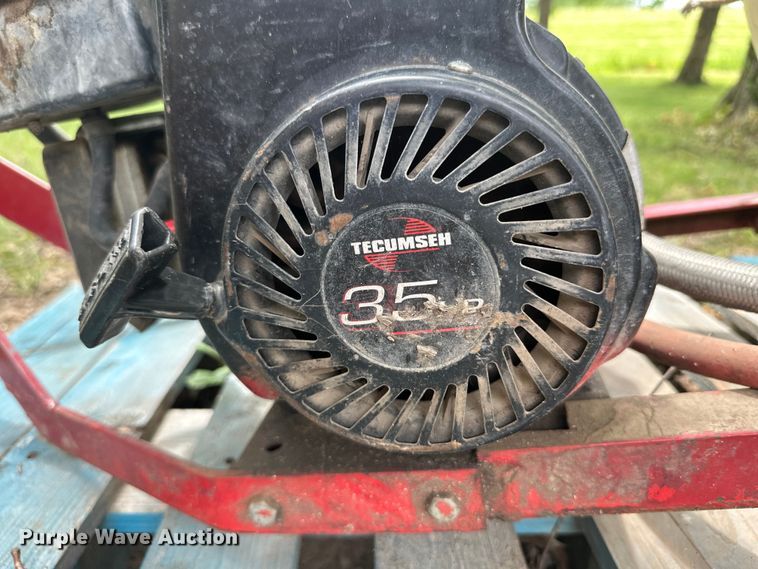 image for item ML9131 (2) pieces of lawn equipment