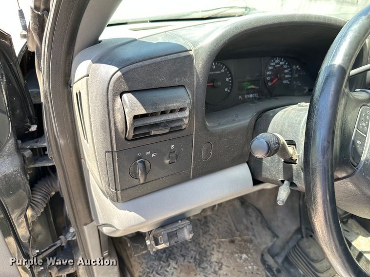 image for item ML9161 2006 Ford F250 Super Duty  pickup truck