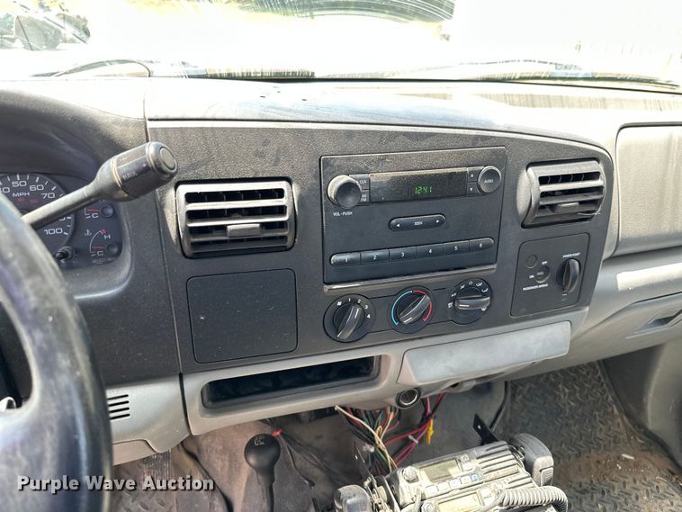 image for item ML9161 2006 Ford F250 Super Duty  pickup truck