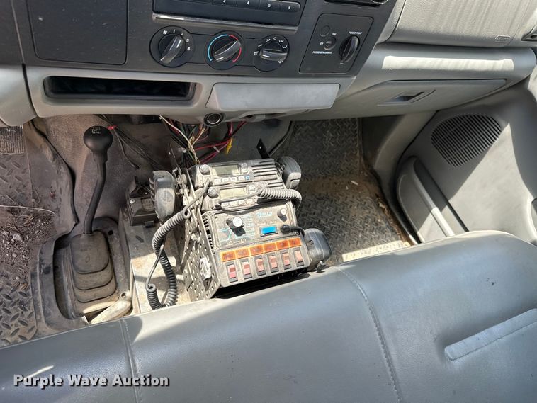 image for item ML9161 2006 Ford F250 Super Duty  pickup truck