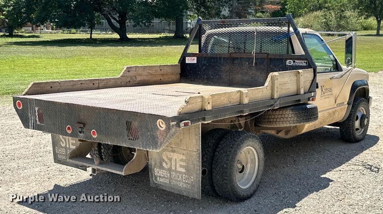 image for item ML9162 1991 Chevrolet K3500  dump flatbed pickup truck