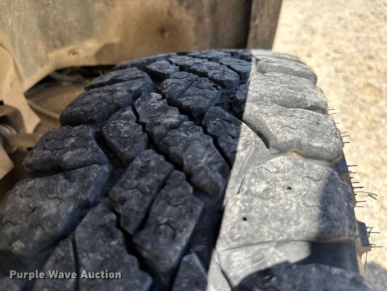 image for item ML9162 1991 Chevrolet K3500  dump flatbed pickup truck