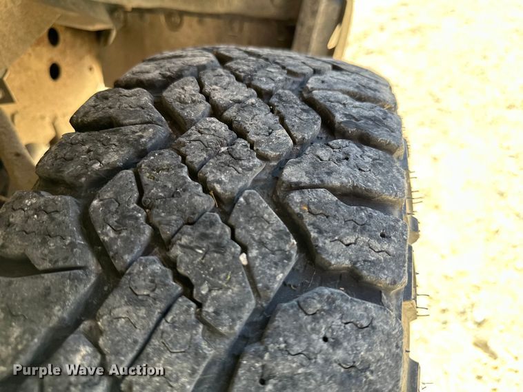 image for item ML9162 1991 Chevrolet K3500  dump flatbed pickup truck