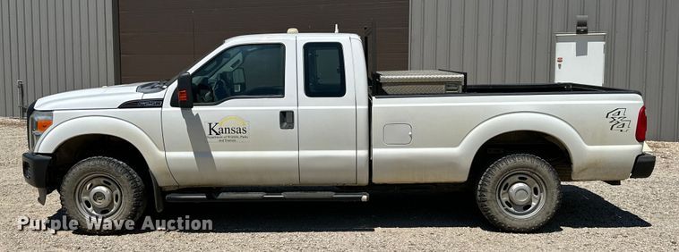 image for item ML9163 2011 Ford F250 Super Duty  pickup truck