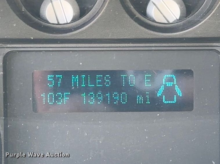 image for item ML9163 2011 Ford F250 Super Duty  pickup truck