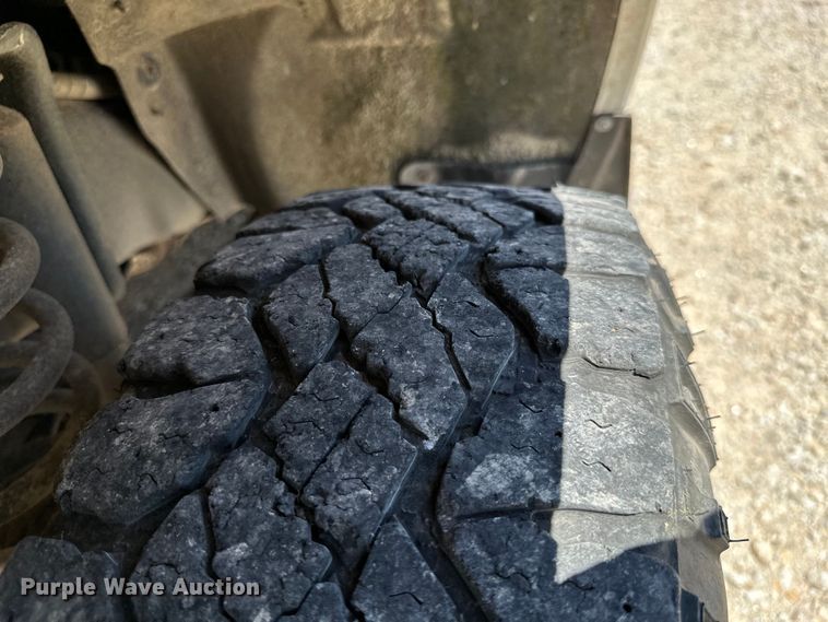 image for item ML9163 2011 Ford F250 Super Duty  pickup truck