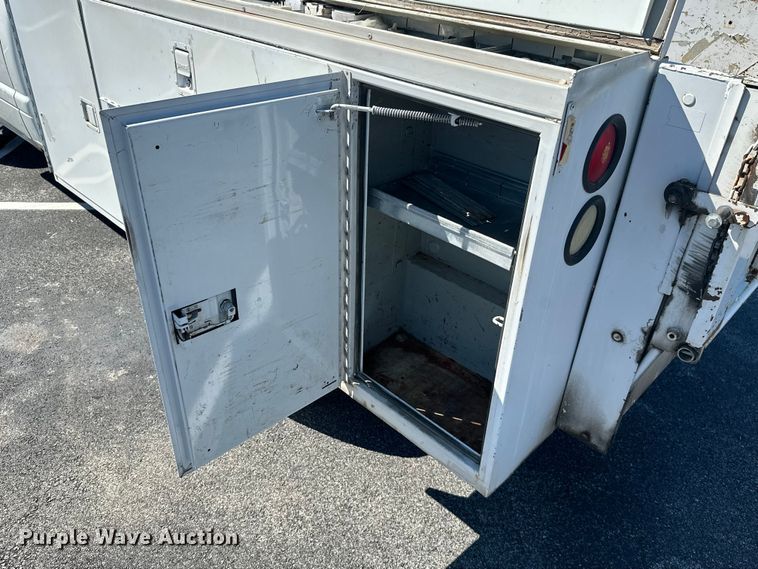 image for item ML9167 2001 Dodge Ram 1500  utility bed pickup truck