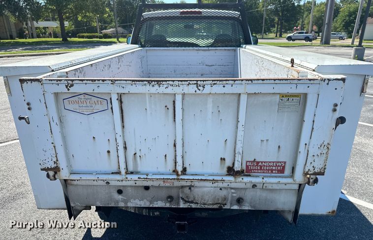 image for item ML9167 2001 Dodge Ram 1500  utility bed pickup truck