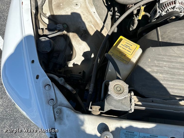 image for item ML9167 2001 Dodge Ram 1500  utility bed pickup truck