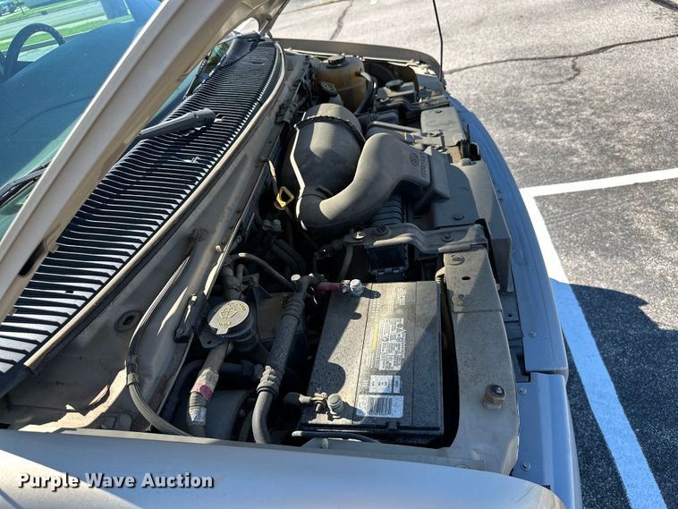 image for item ML9168 1999  Ford E150 XL  van