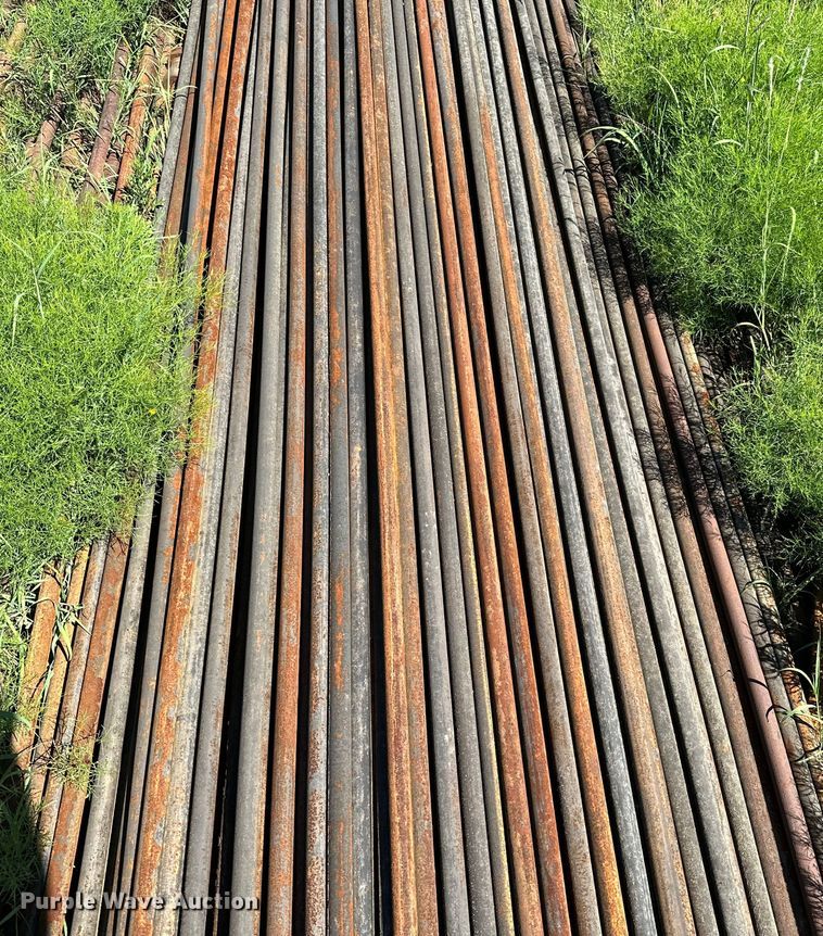 image for item ML9184 Approximately 210 joints of 25' L x 1" diameter tubing