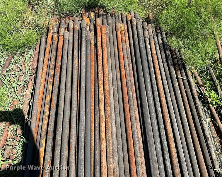 image for item ML9184 Approximately 210 joints of 25' L x 1" diameter tubing