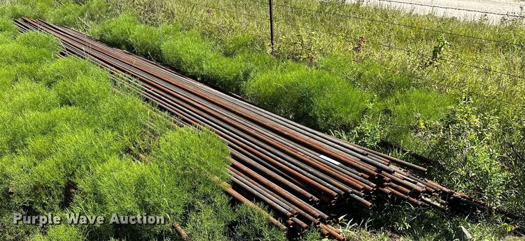 image for item ML9184 Approximately 210 joints of 25' L x 1" diameter tubing