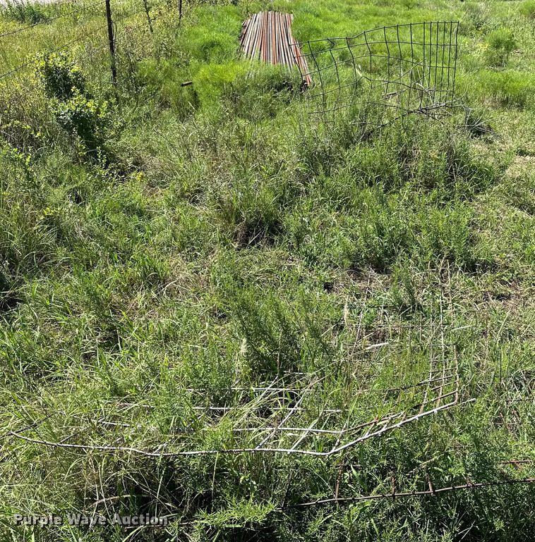 image for item ML9184 Approximately 210 joints of 25' L x 1" diameter tubing