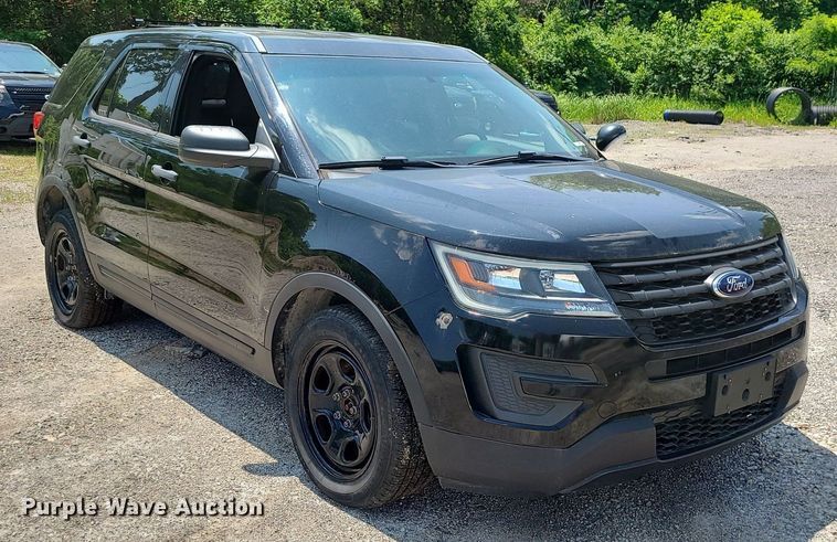 image for item MO9842 2016 Ford Explorer Police Interceptor  SUV