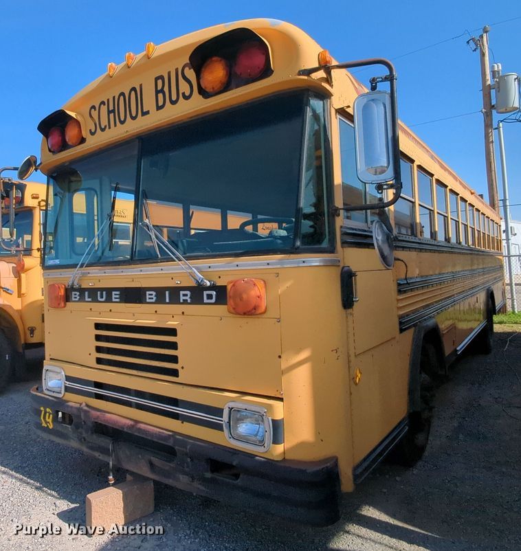 image for item MY9492 1990 Blue Bird  TC2000  school bus