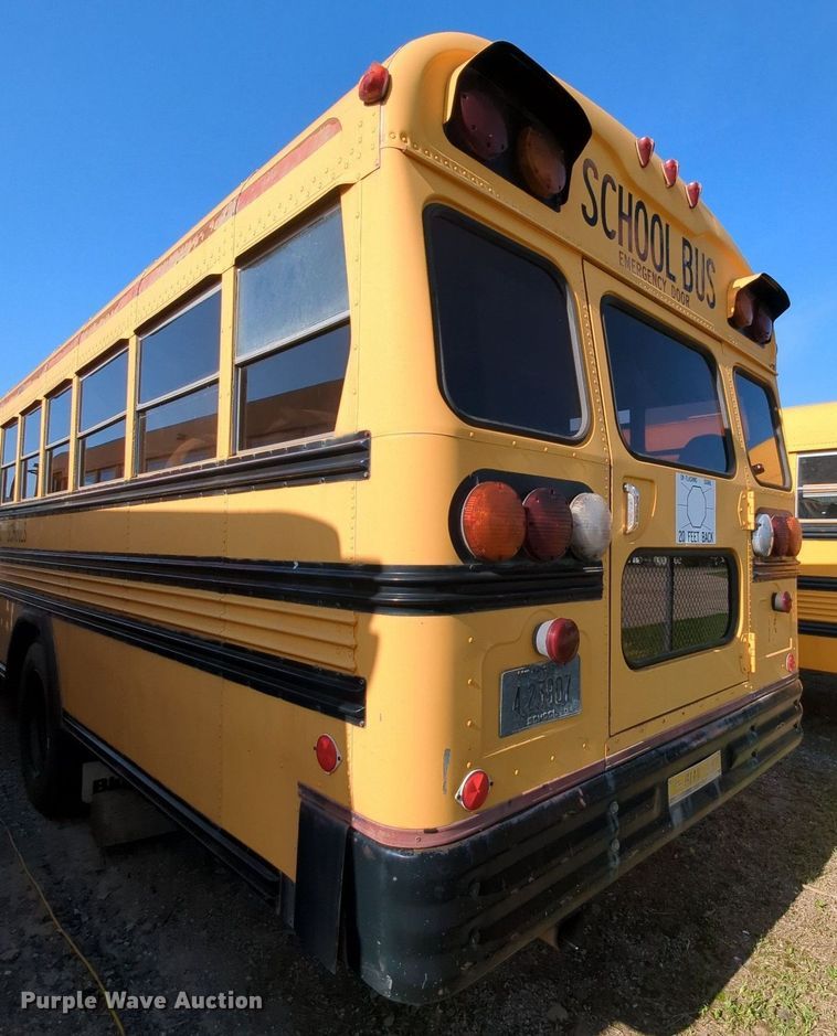 image for item MY9492 1990 Blue Bird  TC2000  school bus