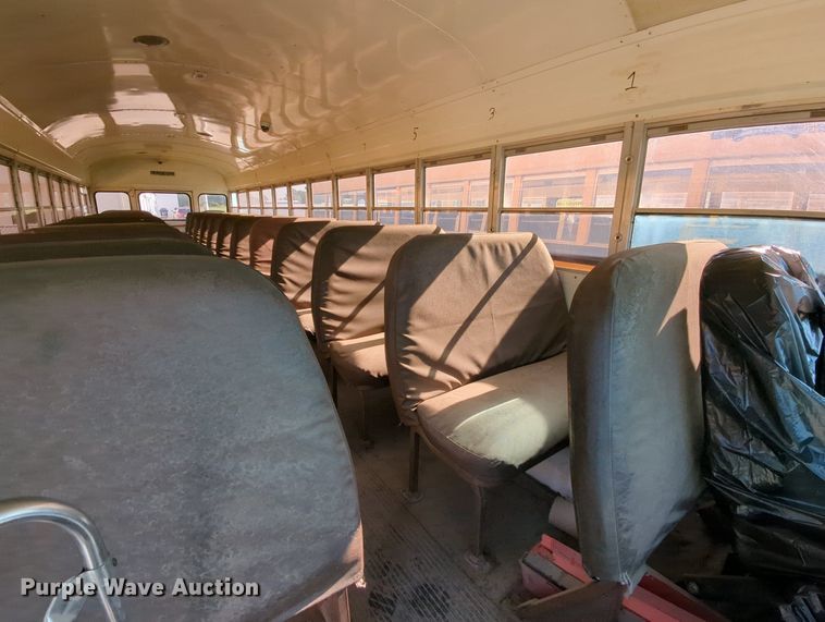 image for item MY9492 1990 Blue Bird  TC2000  school bus