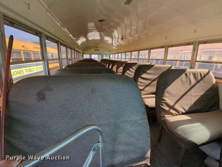 image for item MY9492 1990 Blue Bird  TC2000  school bus