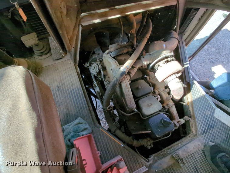 image for item MY9492 1990 Blue Bird  TC2000  school bus