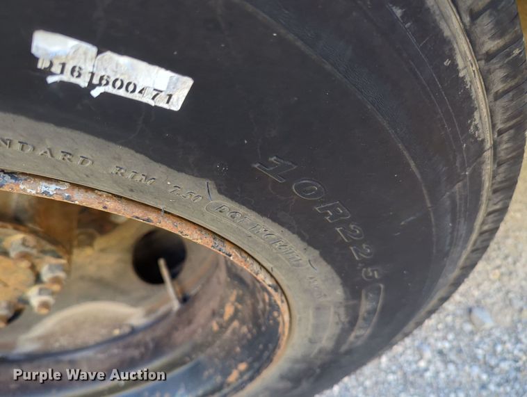 image for item MY9492 1990 Blue Bird  TC2000  school bus